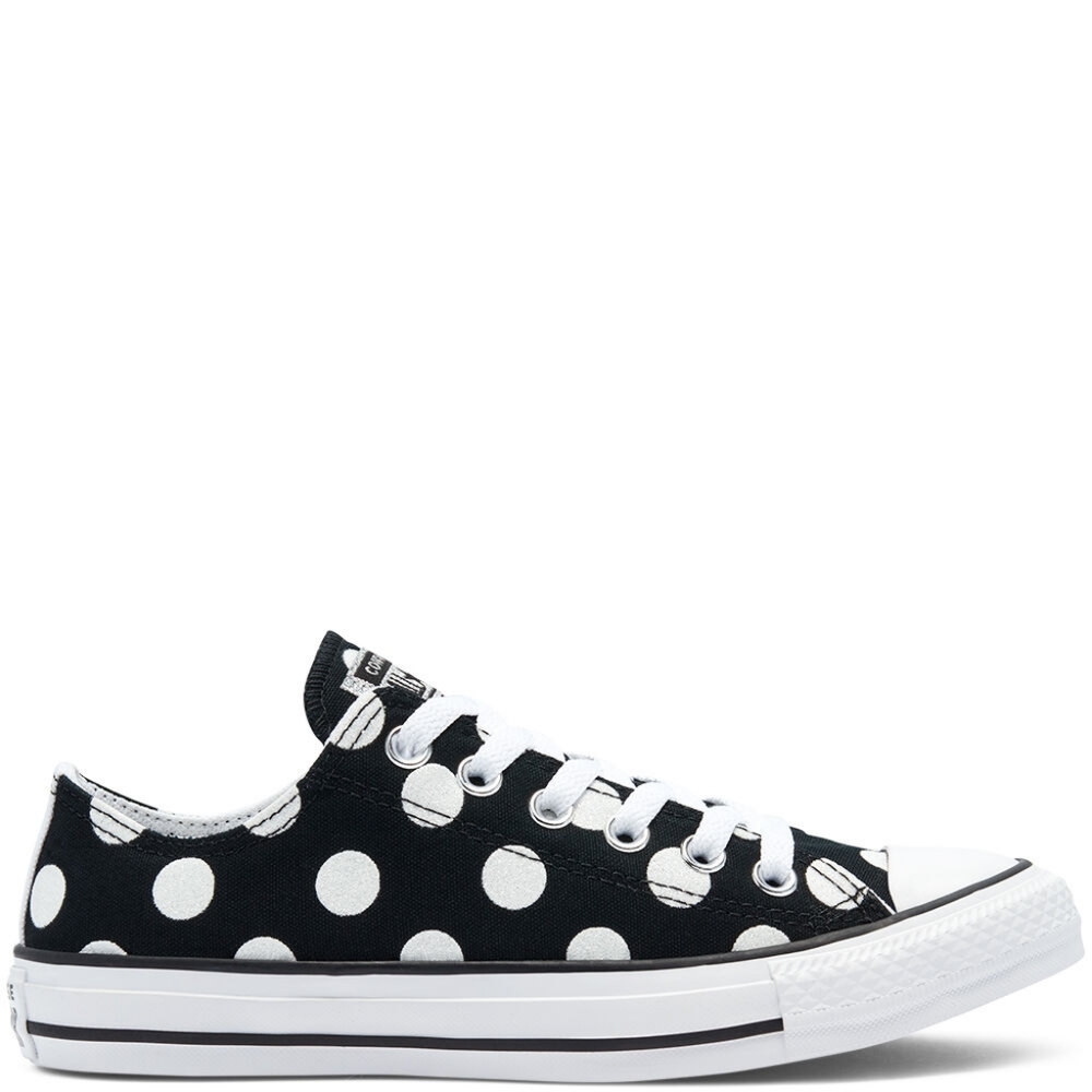 Chuck Taylor Converse All Star Black Sneakers